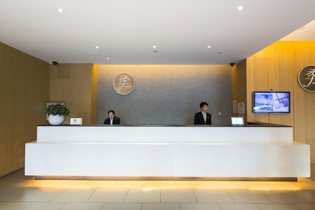 Ji Hotel Shanghai Hongqiao Airport Huqingping Highway Exteriör bild