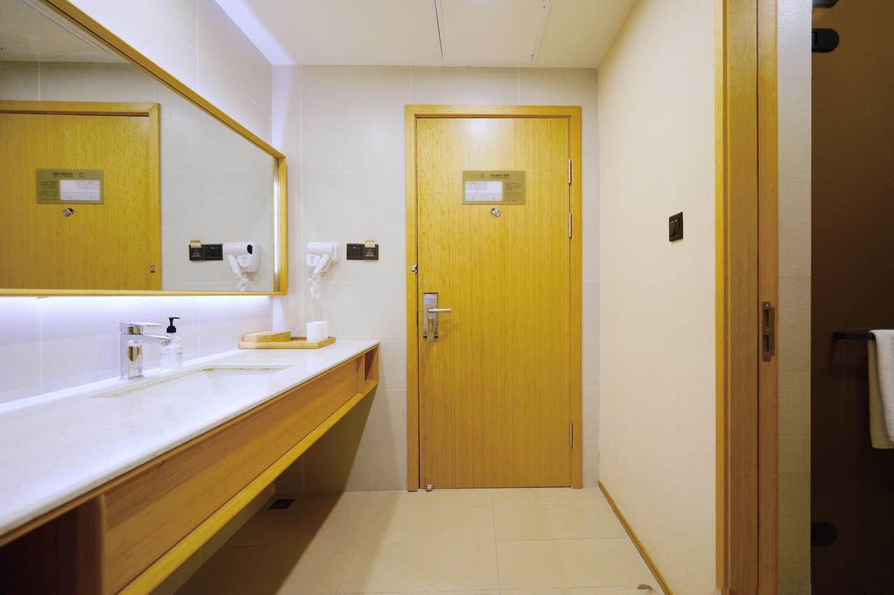 Ji Hotel Shanghai Hongqiao Airport Huqingping Highway Exteriör bild