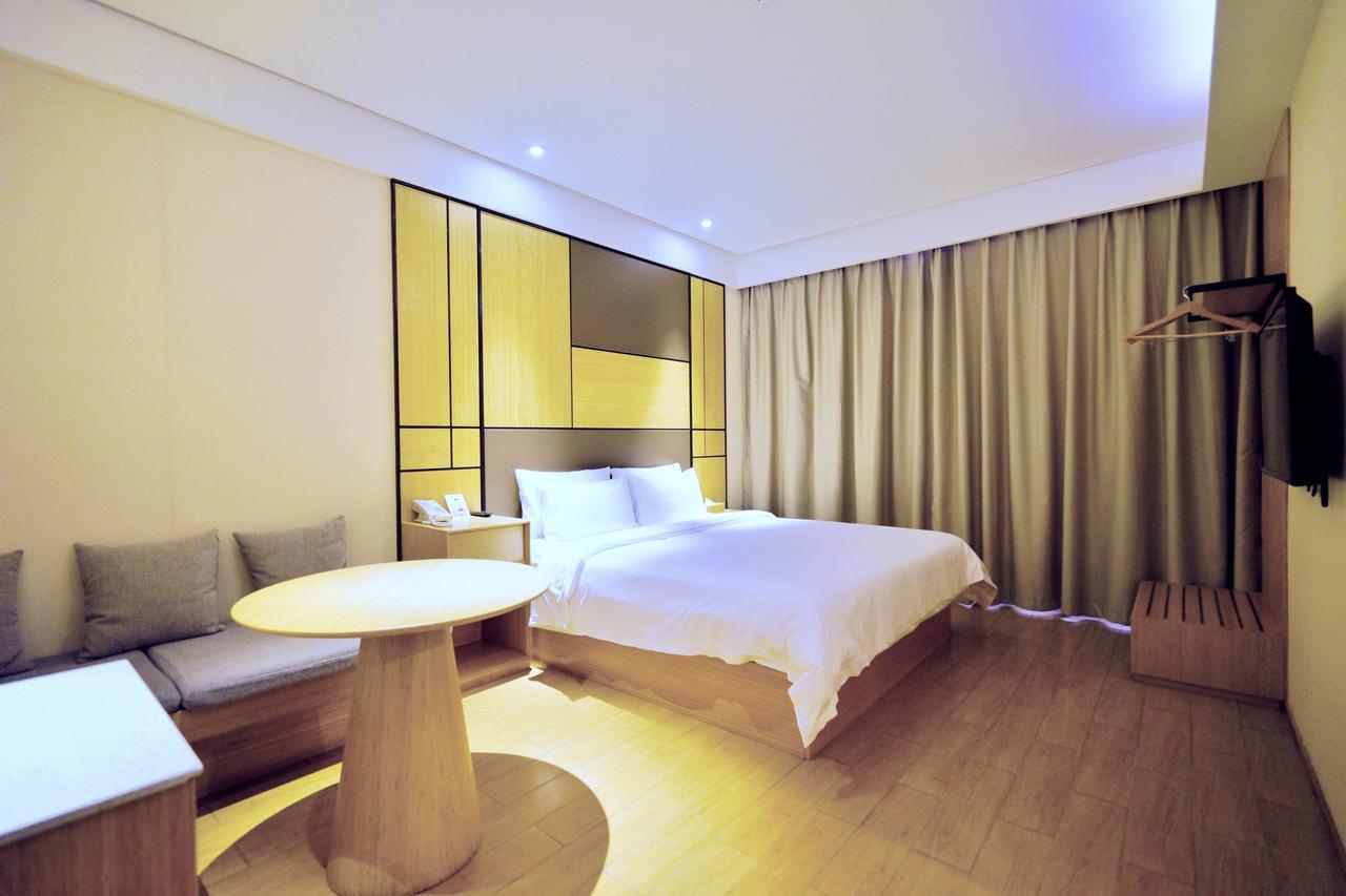 Ji Hotel Shanghai Hongqiao Airport Huqingping Highway Exteriör bild