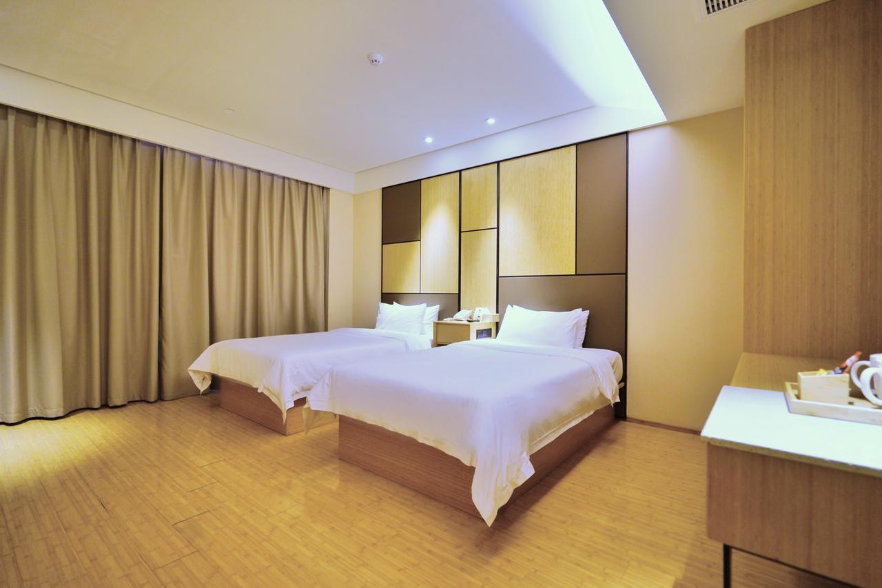 Ji Hotel Shanghai Hongqiao Airport Huqingping Highway Exteriör bild